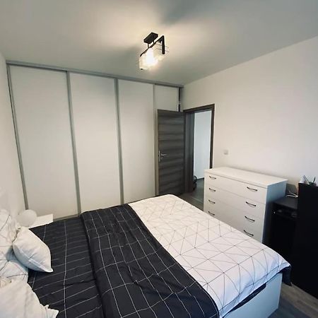 Apartament 2 Camere Modern Si Confortabil Giroc ภายนอก รูปภาพ